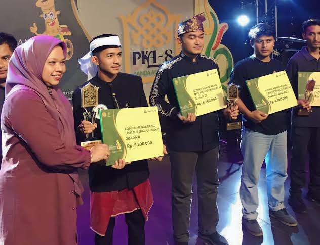 Mahasiswa UTU Raih Juara II Lomba Baca Hikayat di PKA - 8 Tahun 2023 ...